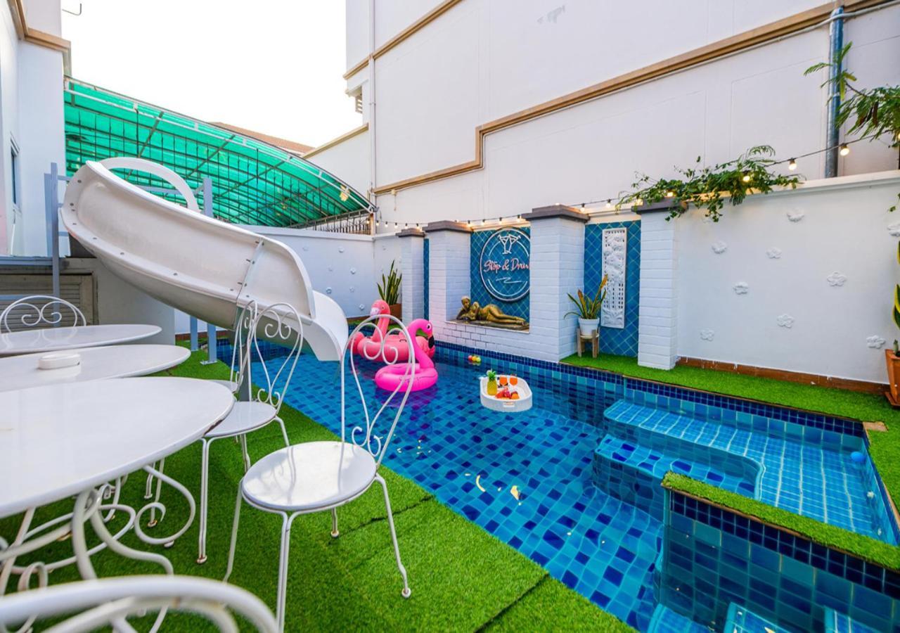 Room@Gallery Pool Villa Патая Екстериор снимка